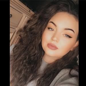 Meet your Posher, Kasey